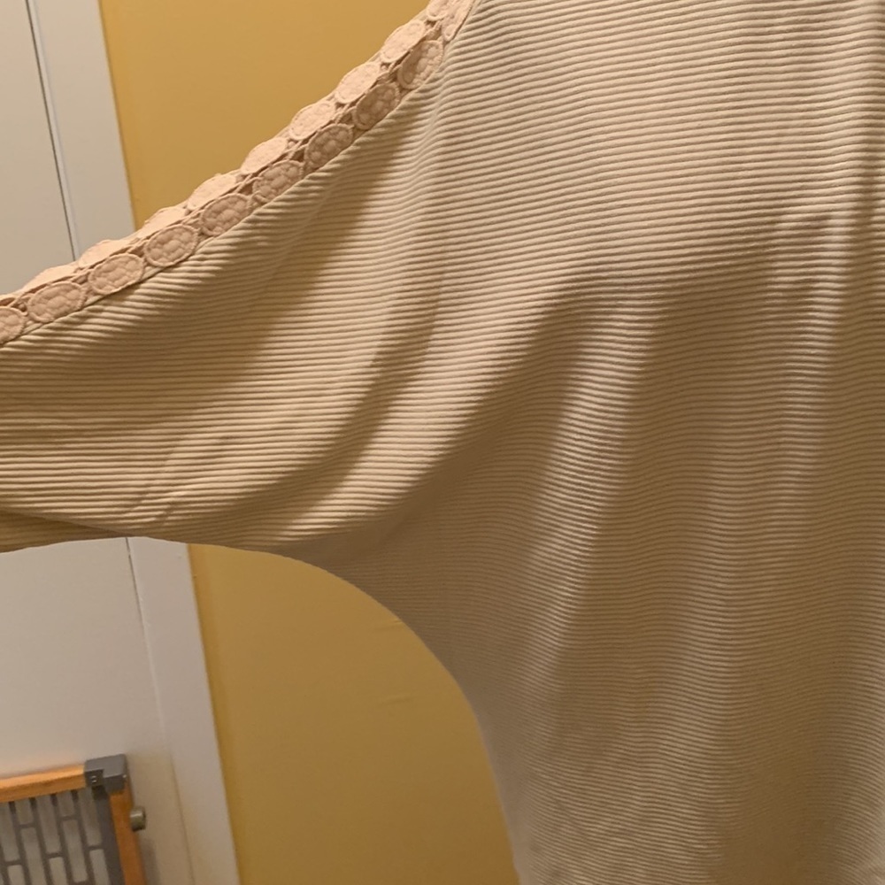 NORACORA Beige Ribbed Knit Batwing Sweater Lace Sleeve Detail Deep Cuff Boatneck - Picture 15 of 15